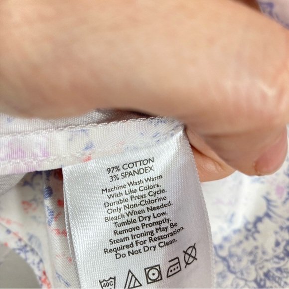 Eddie Bauer Floral Button Down Shirt medium Wrinkle Free Shaped Fit cotton - Picture 14 of 14